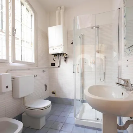 Le Stanze Nel Ghetto, By Short Holidays Guest house Bologna
