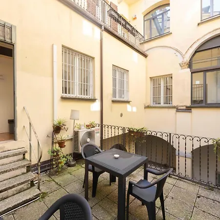 Le Stanze Nel Ghetto, By Short Holidays Guest house *